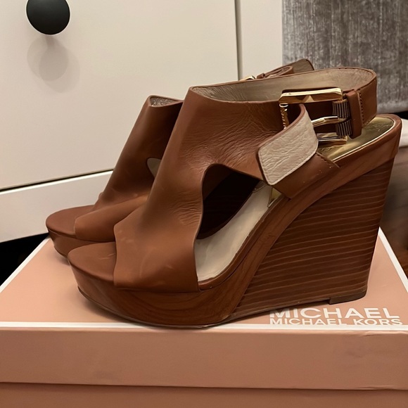 Michael Kors Josephine Wedge Sandals - Picture 2 of 2